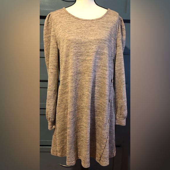 Women’s dusty rose colored sweater dress with accent buttons size extra large - Picture 2 of 8